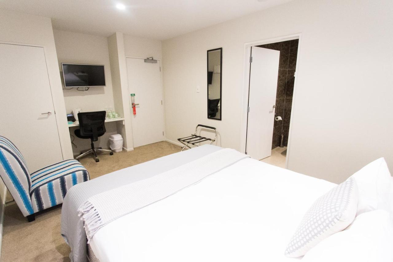 Colombo Lodge Hotel Крайстчърч Екстериор снимка